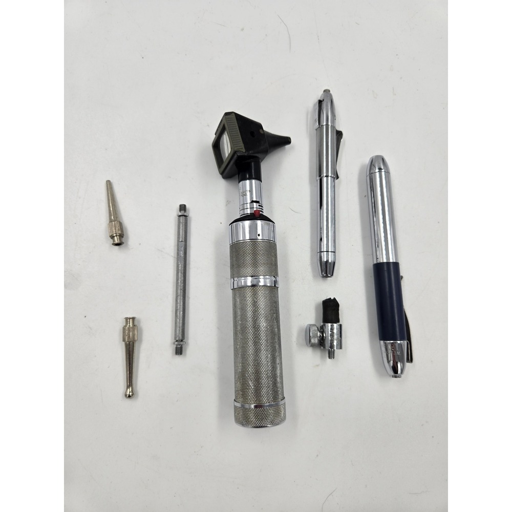 Welch Allyn 240 Otoscope Vintage Medical Diagnostic Set with Knurled Handle